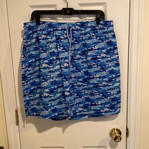 TailorByrd swim trunks never worn